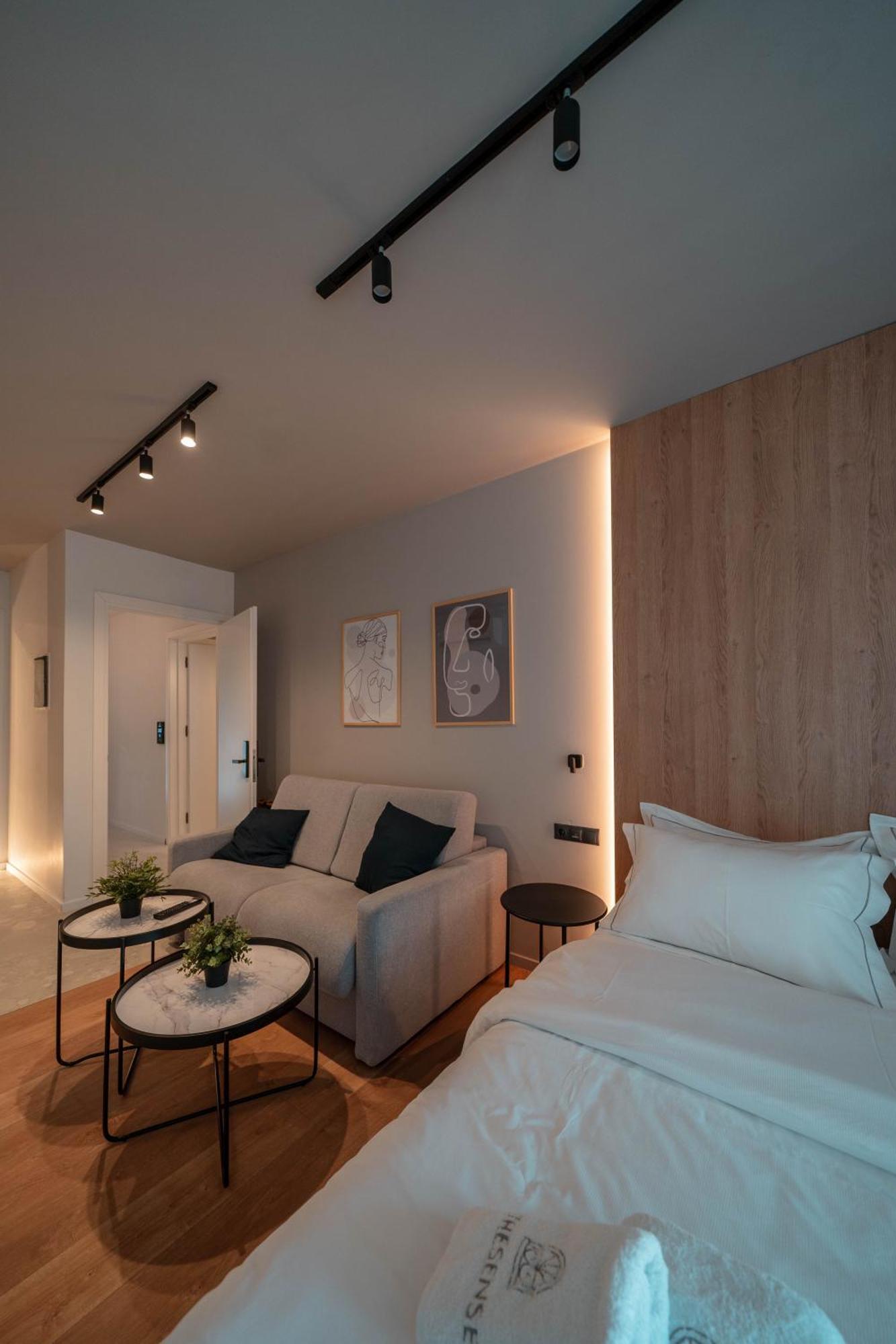 Athesense Suites Atenas Exterior foto